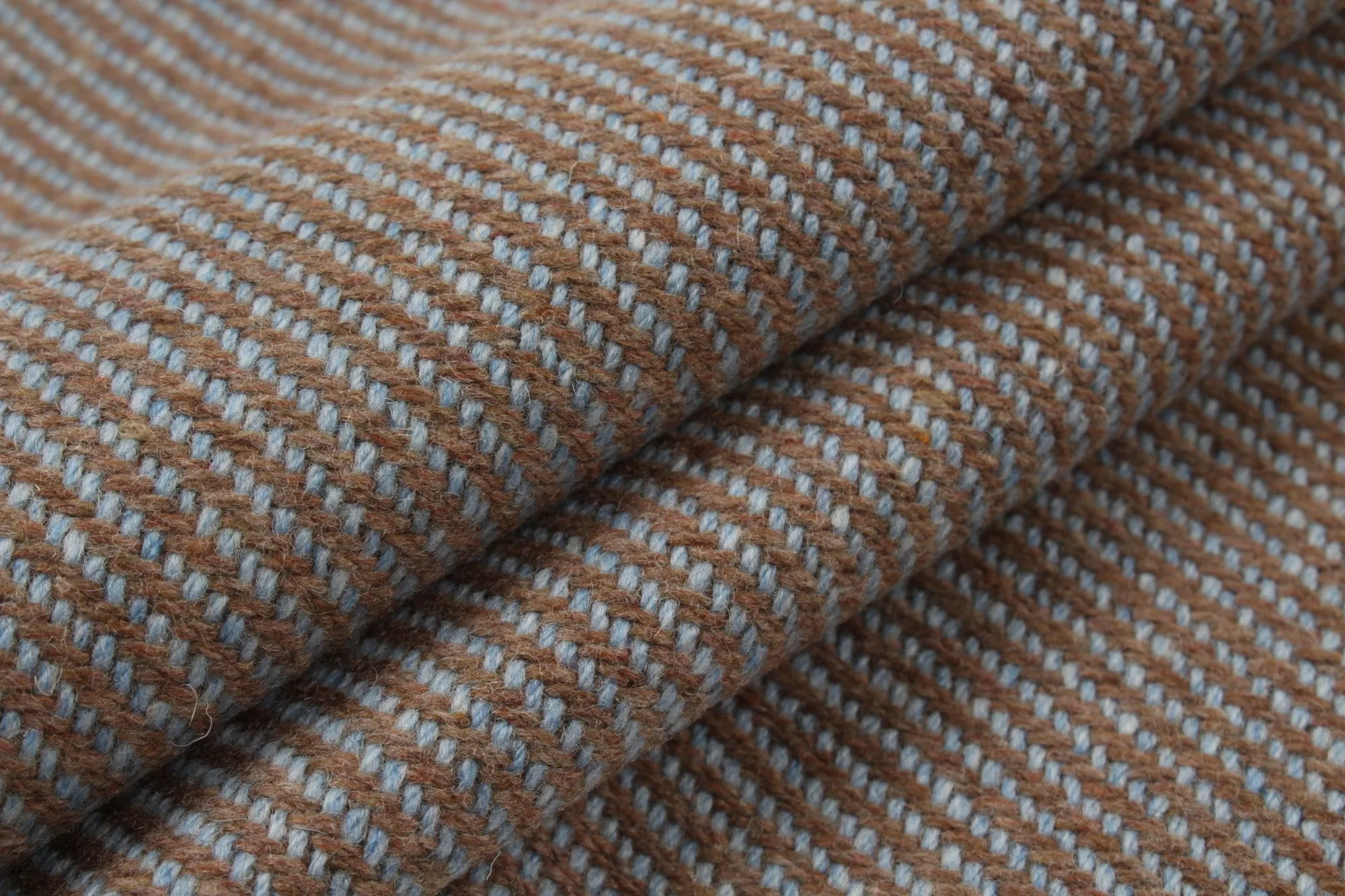 Bi-Color Recycled Wool Twill for Outwear - Brown and Blue