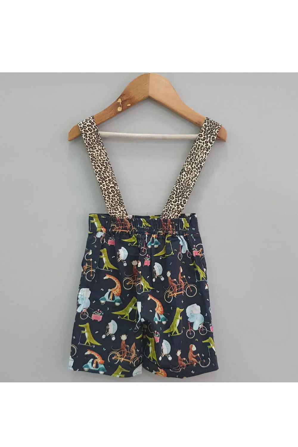 Jungle theme shirt suspender and shorts set with bow