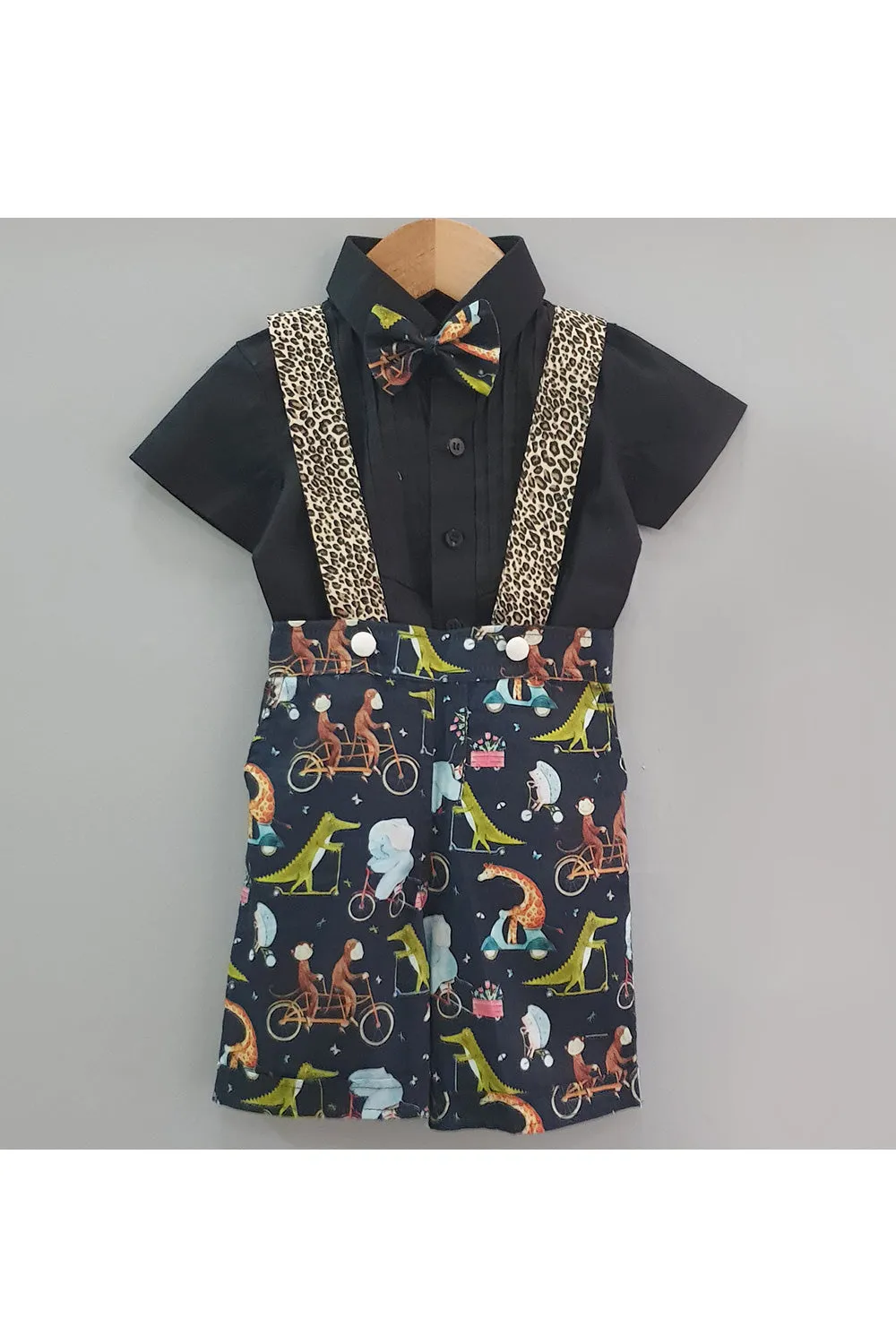 Jungle theme shirt suspender and shorts set with bow