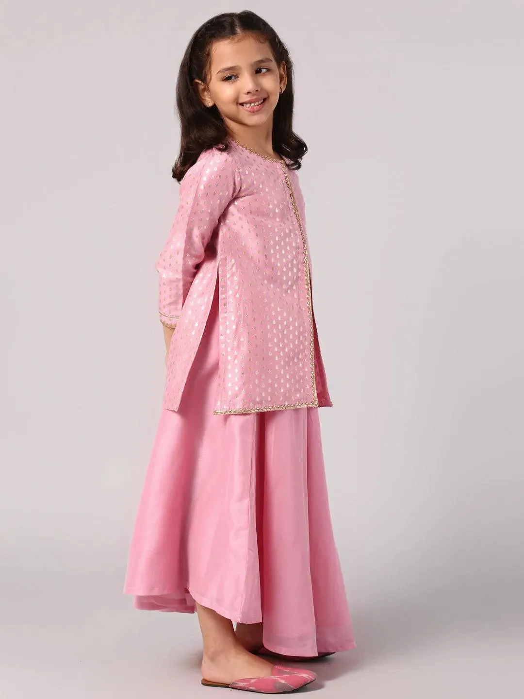 Kids Pink Self Design Chanderi Silk Straight Kurta With Skirt & Dupatta