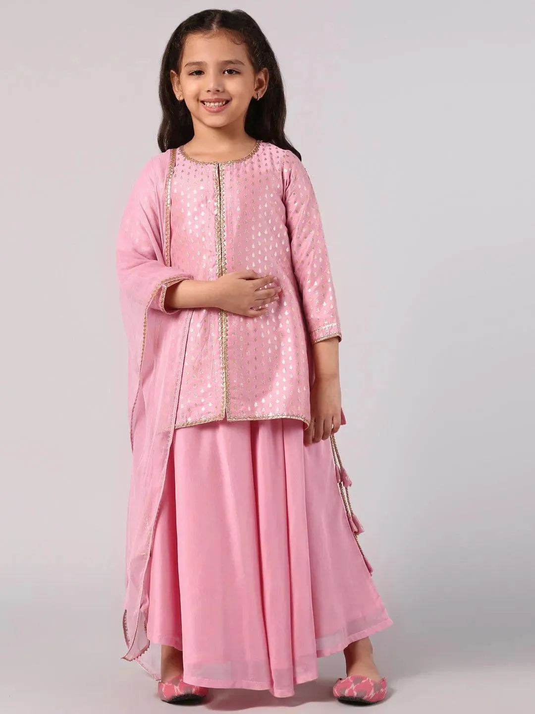 Kids Pink Self Design Chanderi Silk Straight Kurta With Skirt & Dupatta