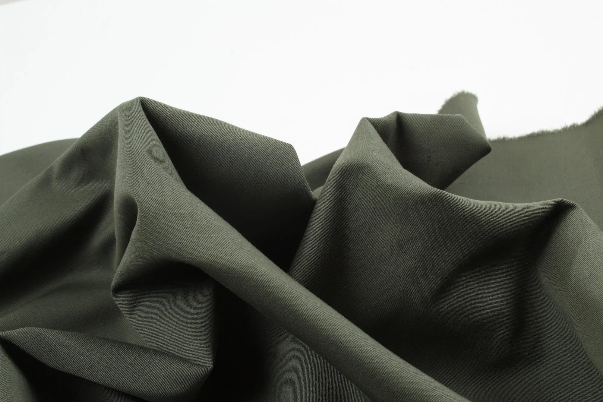 Organic Cotton and Linen Twill for Trousers and Blazers