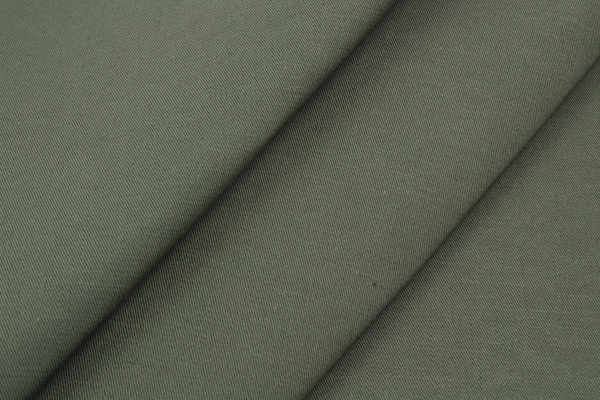 Organic Cotton and Linen Twill for Trousers and Blazers