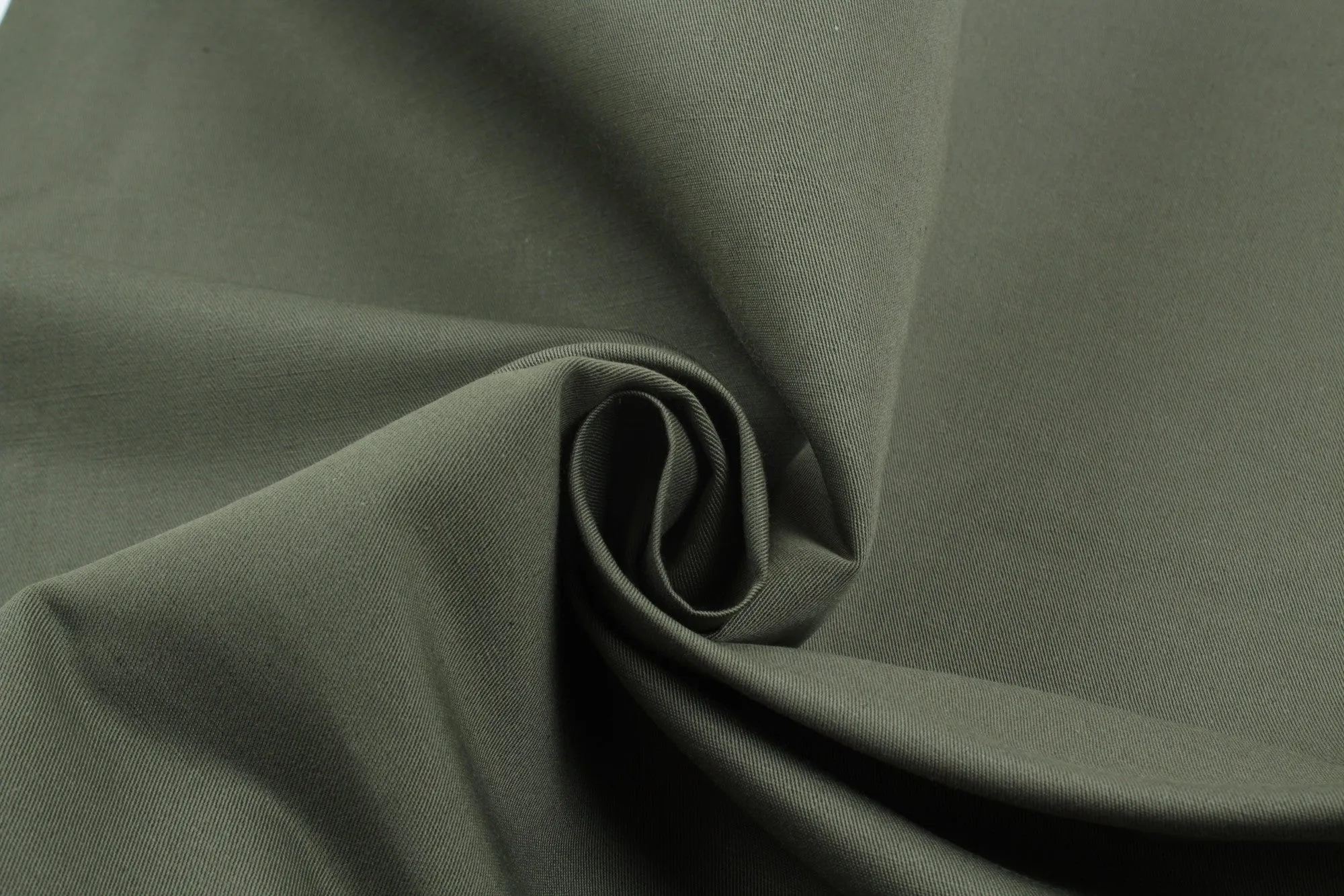 Organic Cotton and Linen Twill for Trousers and Blazers