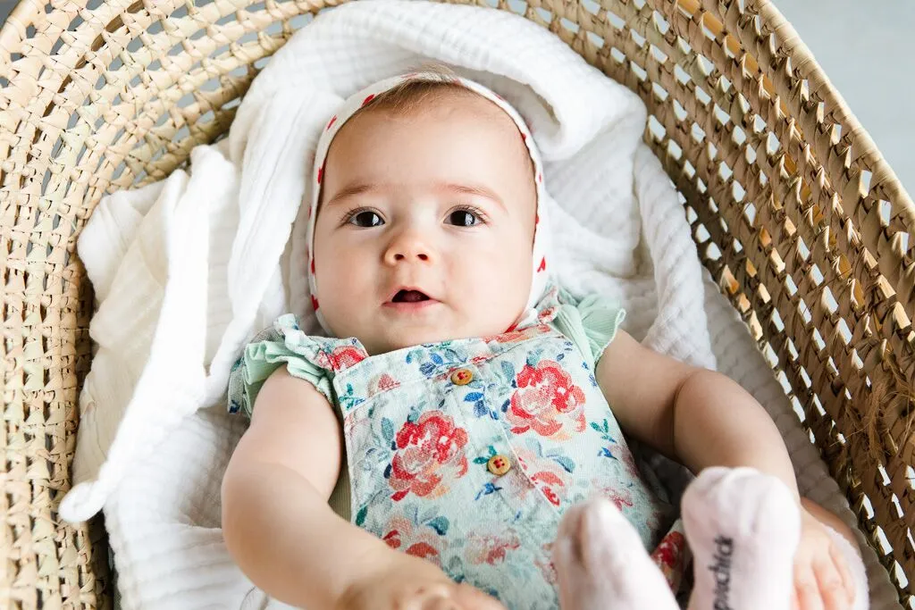 Piupiuchick romper with frills flower green