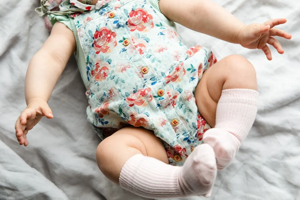 Piupiuchick romper with frills flower green