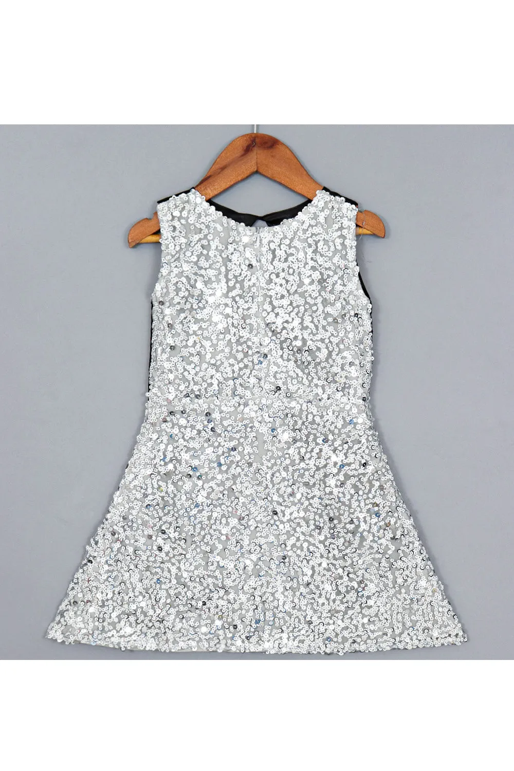 Sequins Detailing Sleeveless Dress